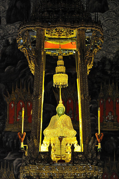 399px-Emerald_Buddha