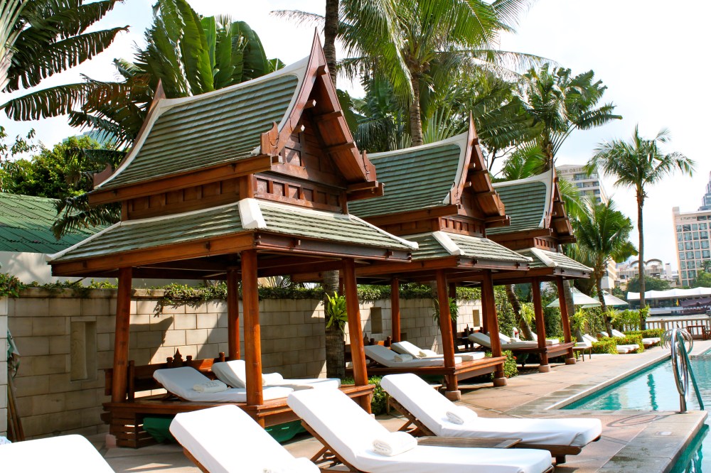 The Peninusula Bangkok Pool Cabanas