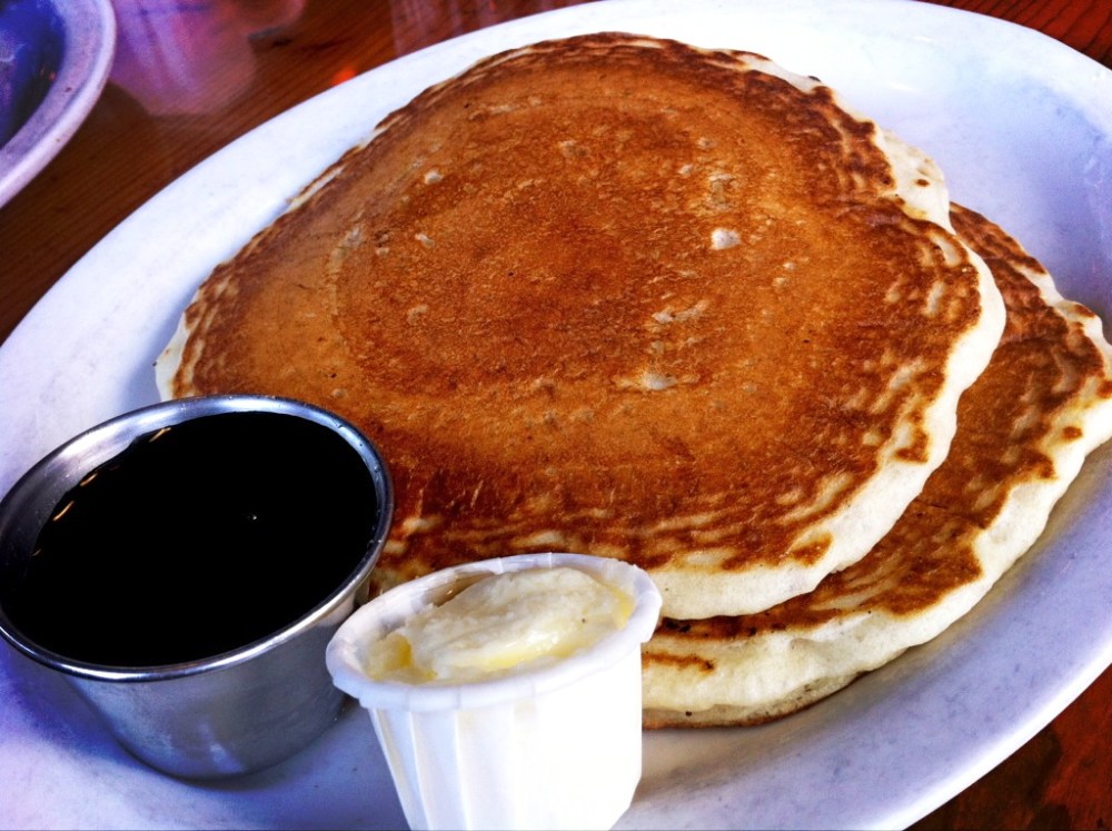 Ria's Bluebird Pancakes