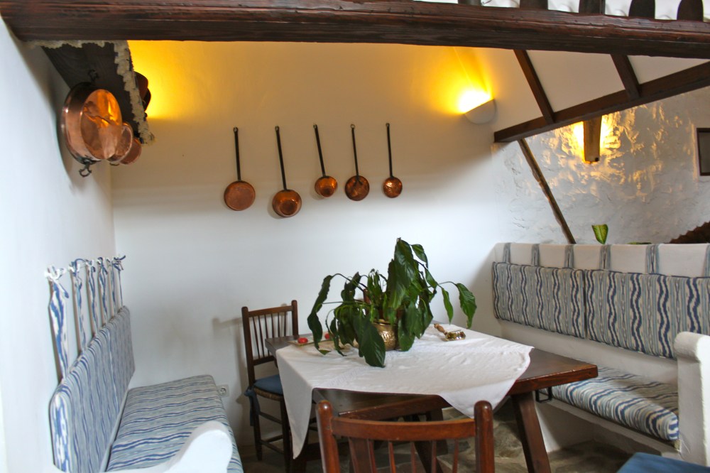 Sa Pedrissa Reception Room Seating