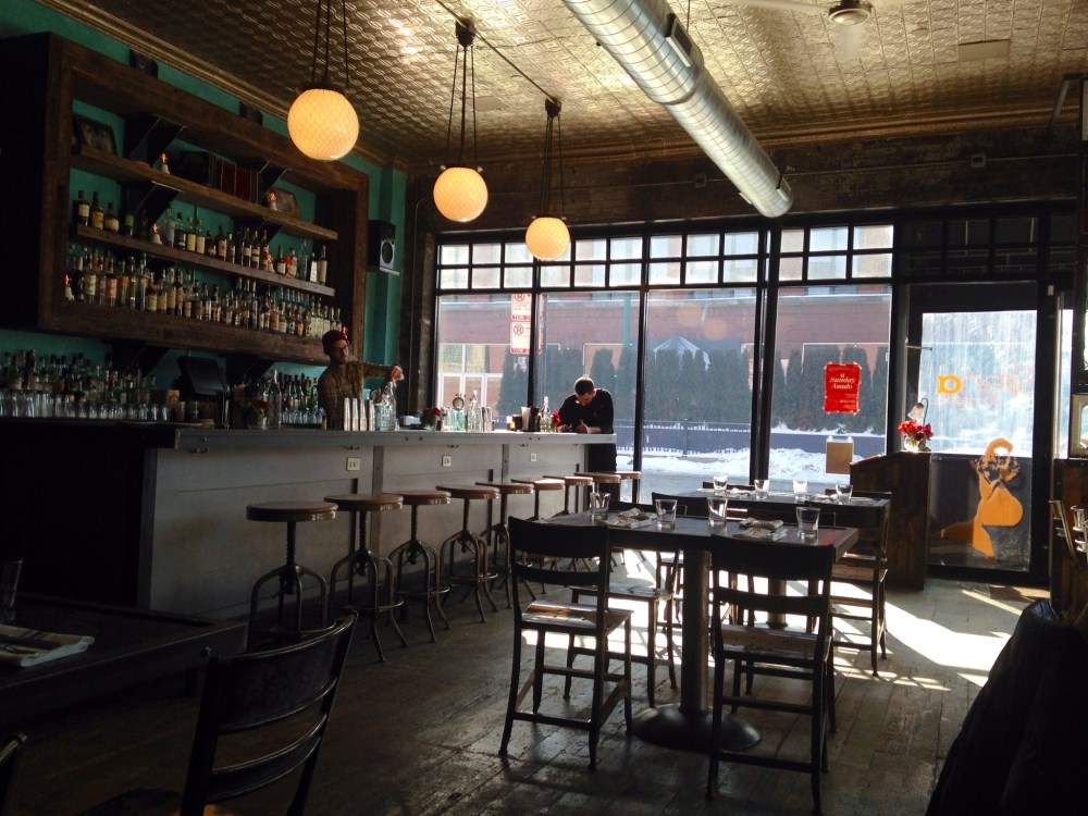 La Sirena Clandestina Dining Room