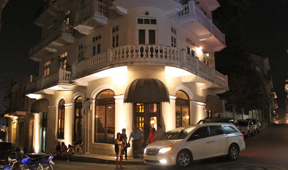 Las Clementinas Hotel Restaurant