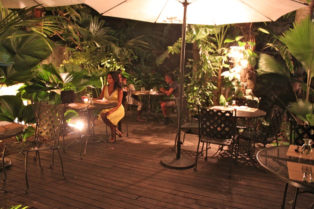 Las Clementinas Palm Garden