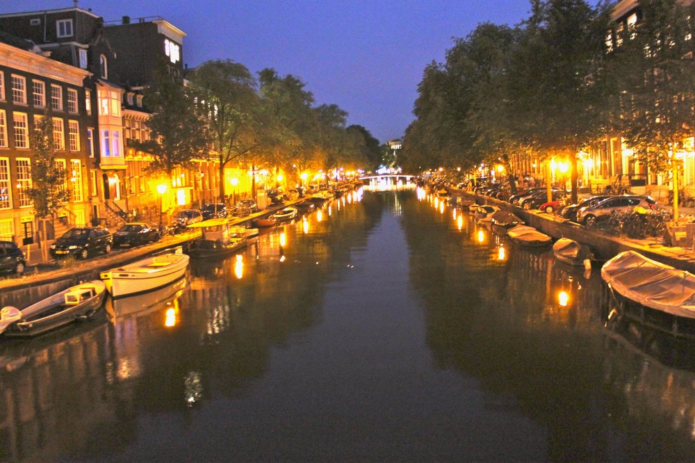 Canal Jordaan Neighborhood