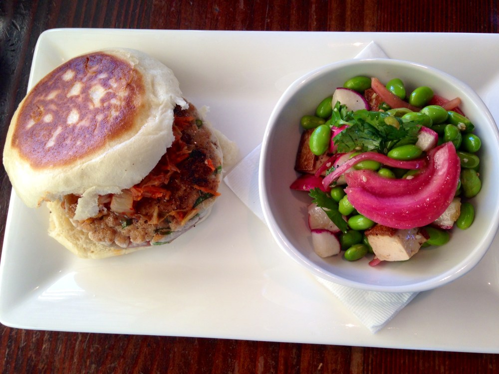 Solbar Calistoga Tuna Burger