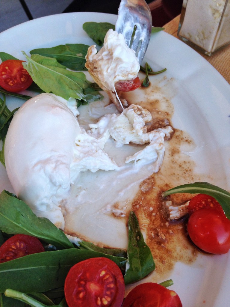 Pulalli Wine Bar Burrata