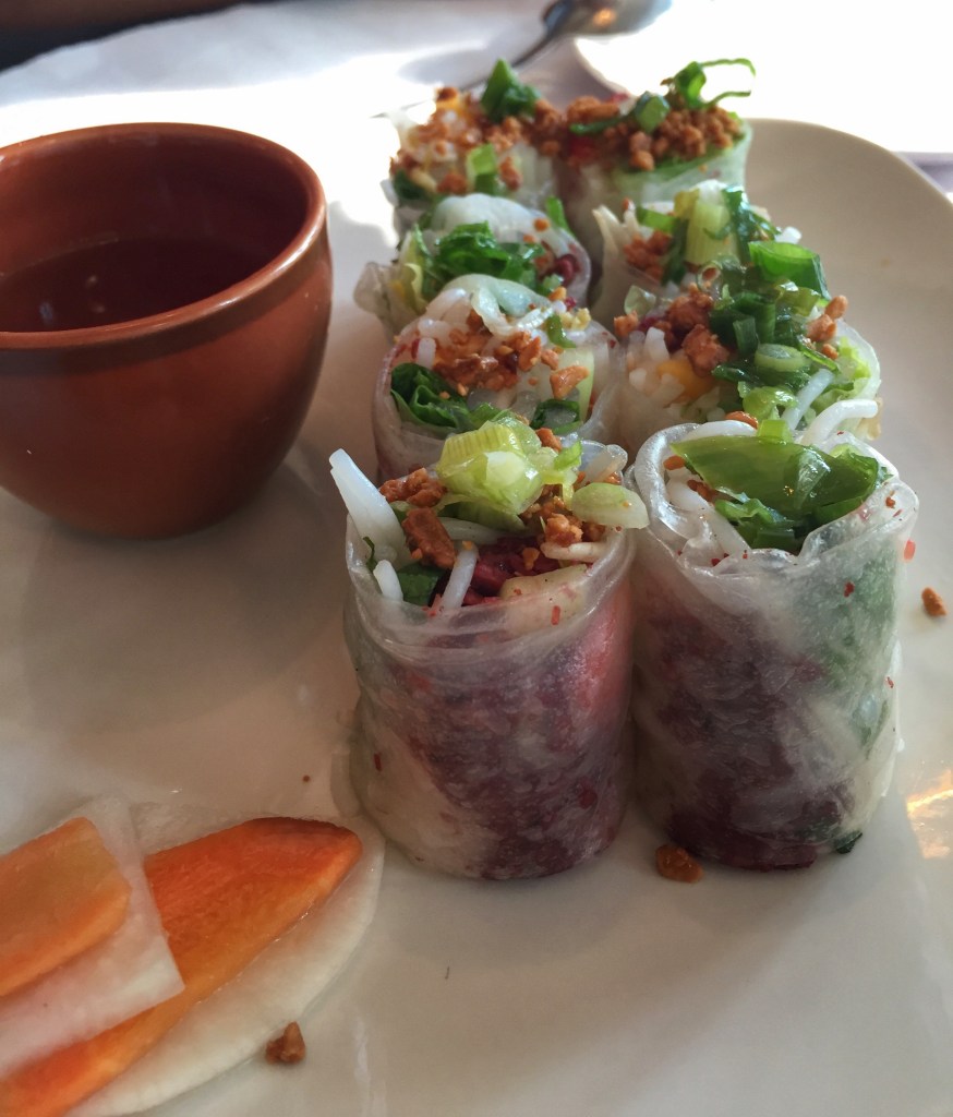 Pasteur Chicago Goi Con Rice Paper Rolls